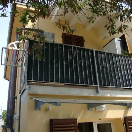 Bilocali E Mono Al Mare 세니갈리아